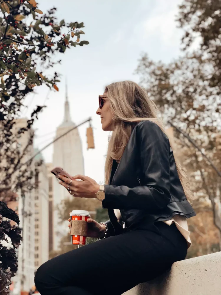 Image hover effect image