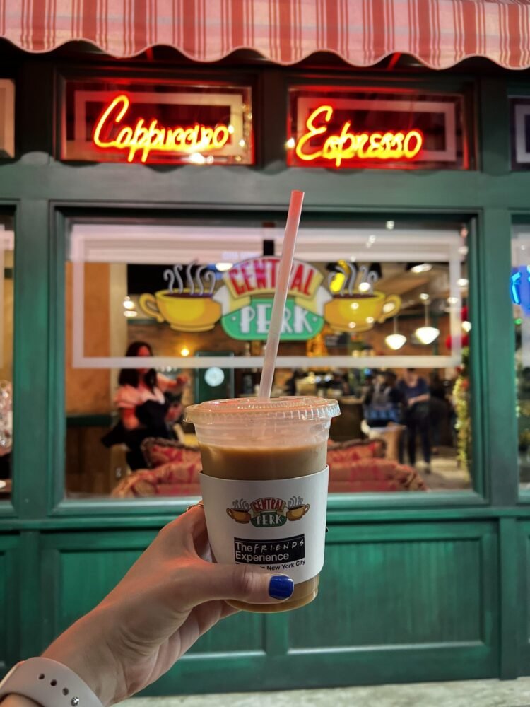 Friends Experience ny my way