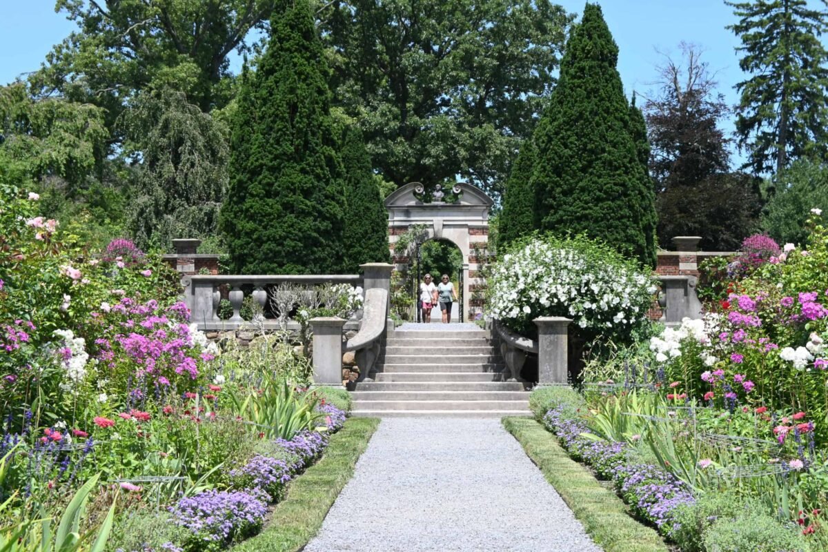 Old Westbury nymyway