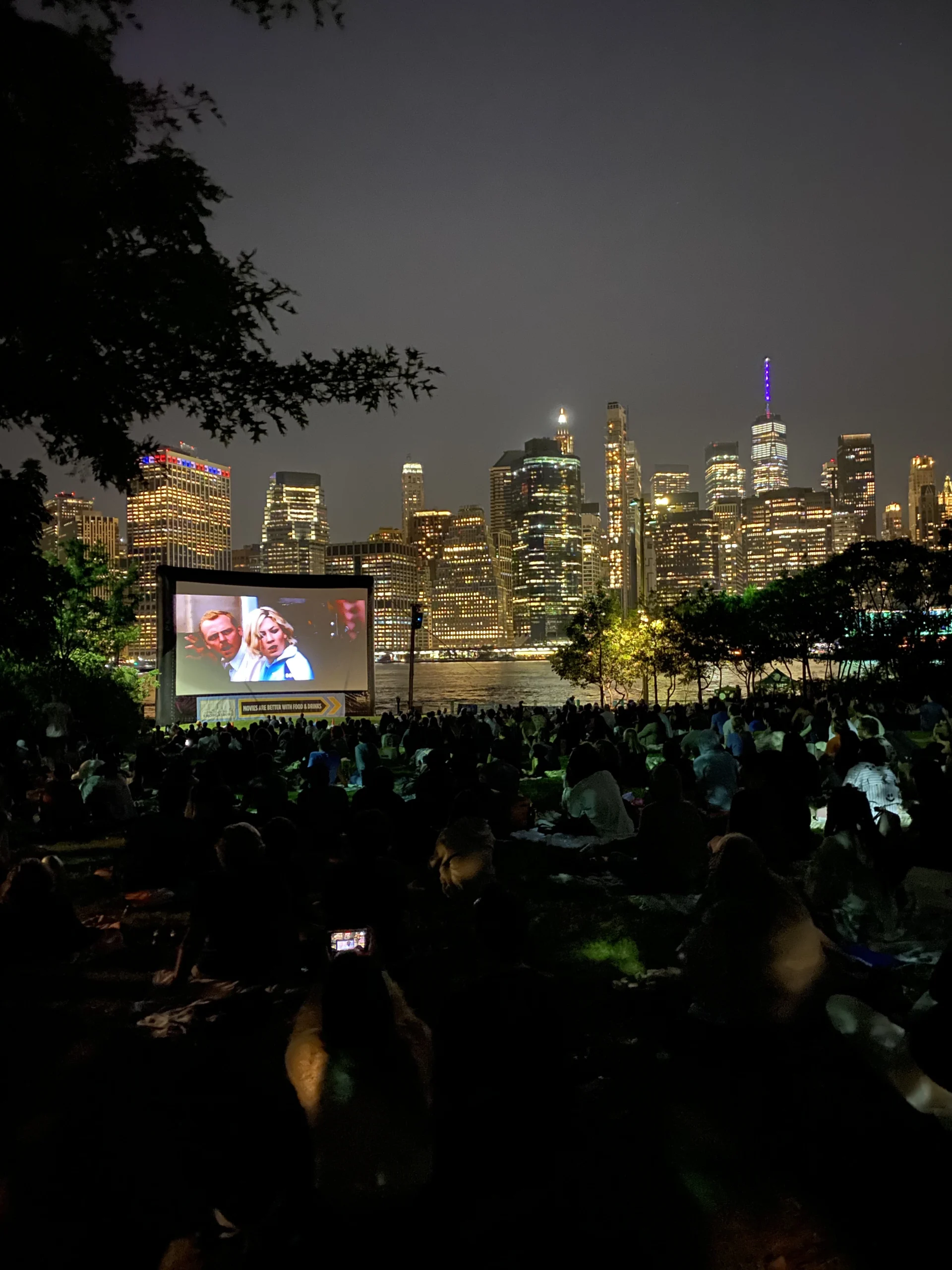 cine al aire libre gratis en nyc verano en nyc