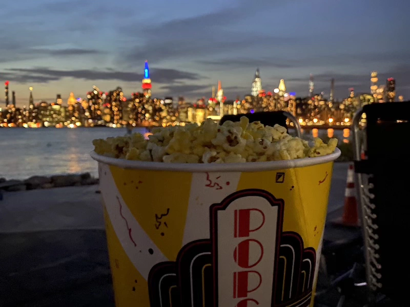 cine al aire libre gratis en nyc verano en nyc