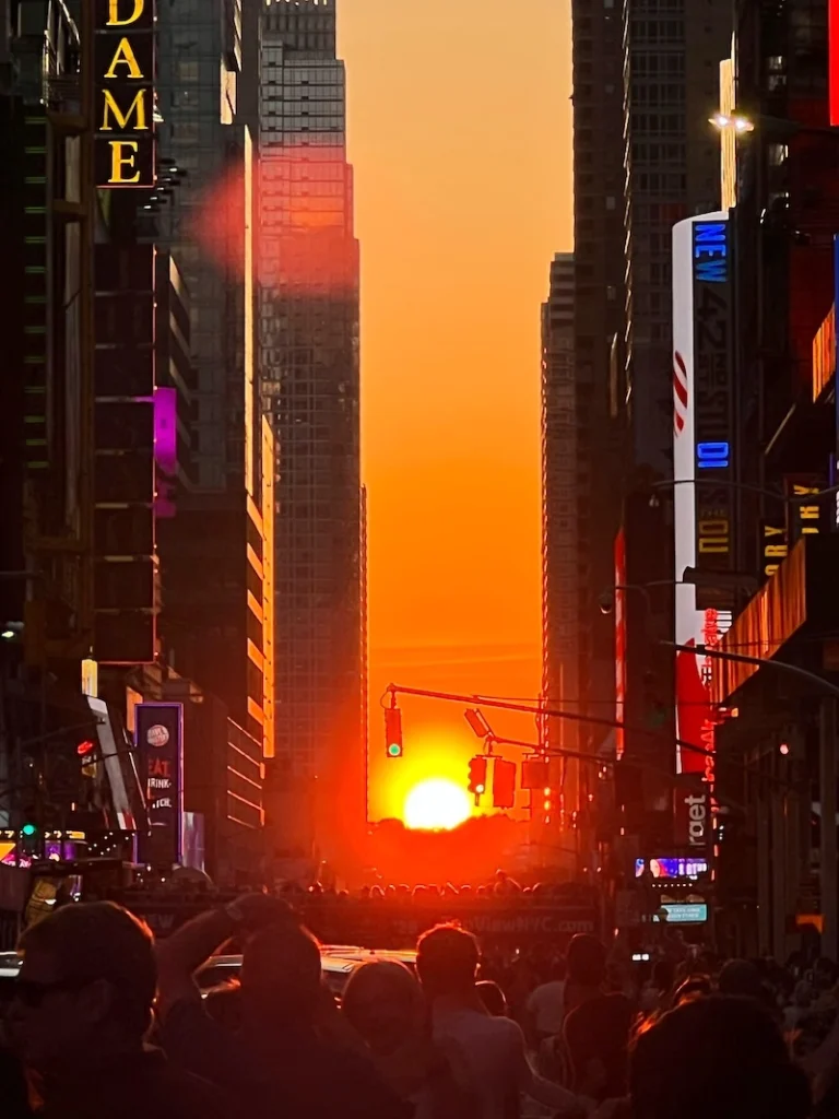 manhattanhenge nyc nymyway
